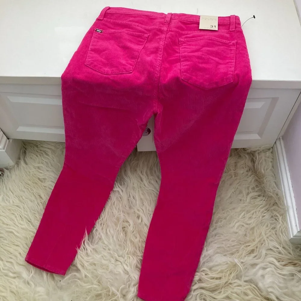 ALICE + OLIVIA Skinny Leg Pants - Picture 9 of 9